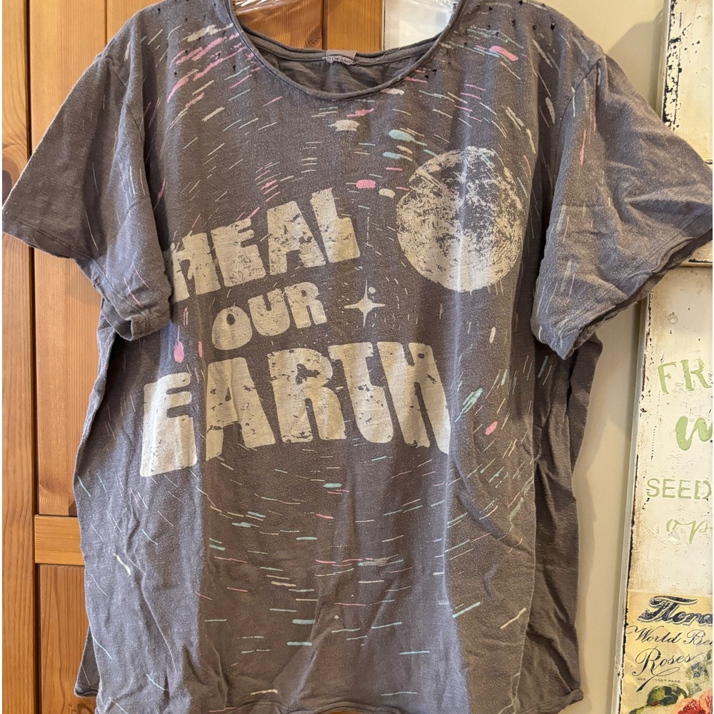 Nwt magnolia pearl tee